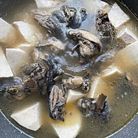 香芋炖乌鸡的做法图解7
