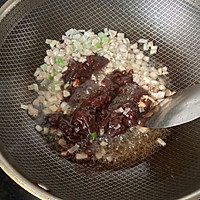 家庭版炸酱面的做法图解3