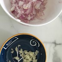 #未来航天员-健康吃蛋#鸡排挟虾肉的做法图解7