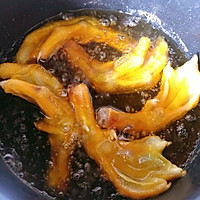 香辣鸭爪的做法图解1