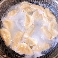 #减一点更好#低脂鲜香-虾仁西葫芦三鲜水饺的做法图解9