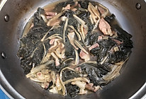 菜干焖猪肉的做法
