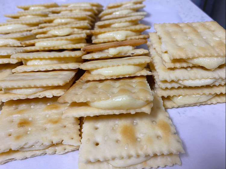牛轧饼干～冬季必备小零食的做法