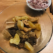 牛肉焖菜