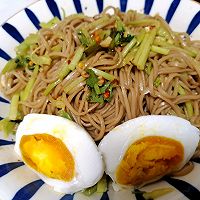 #珍选捞汁 健康轻食季#简单健康美味的捞汁荞麦凉面的做法图解6