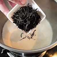 红茶焦糖蛋奶冻的做法图解2