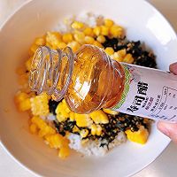 #减一点更好#米饭大改造-照烧海苔饭团的做法图解2