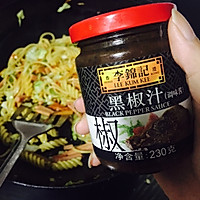 炒意面的做法图解8