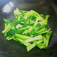 夏季清爽~油菜炒海参的做法图解7