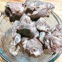 “润肺去燥，浓郁味美”－莲藕排骨汤的做法图解4