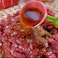 牛肉馄饨的做法图解1