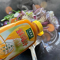 #太太乐鲜鸡汁芝麻香油#好吃到没朋友の葱爆鱿鱼花的做法图解10