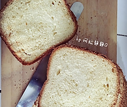 超简单柔软吐司面包～面包机版的做法