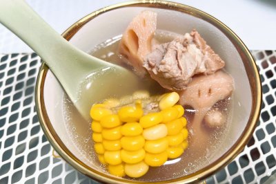 口口鲜的莲藕排骨汤