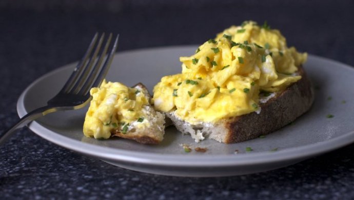 鸡蛋吐司快手早餐