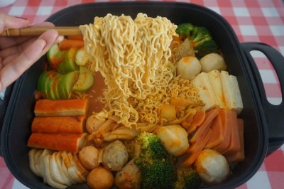 韩式部队火锅