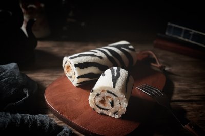 斑马纹蛋白蛋糕卷