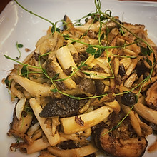 美味蔬食｜什锦炒菌菇