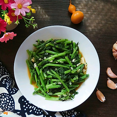 蒜蓉耗油茼蒿