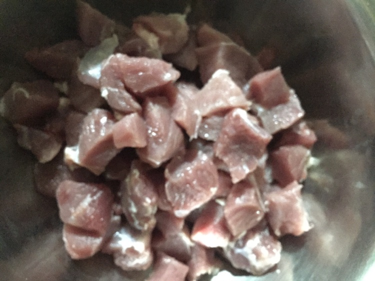 肉松的做法图解1