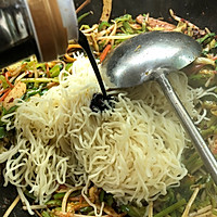 地摊炒面的做法图解4