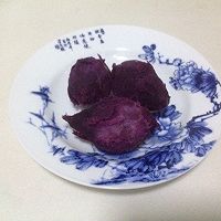 紫薯银耳露的做法图解2