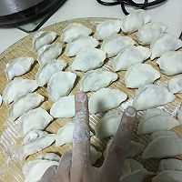 东北酸菜水饺的做法图解4