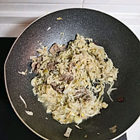 涮菜炖粉条冻豆腐的做法图解3