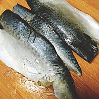 煎鲅鱼片的做法图解2
