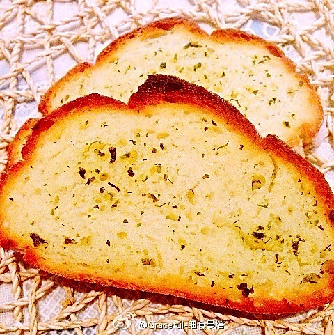蒜香面包的两种做法的做法