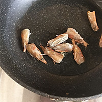 吃独食--鲜虾鲍鱼拌面的做法图解3