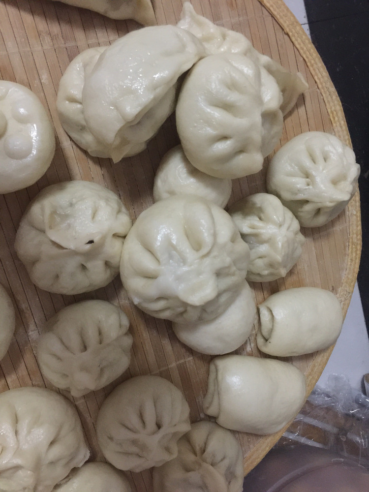 香菇猪肉大葱包子的做法