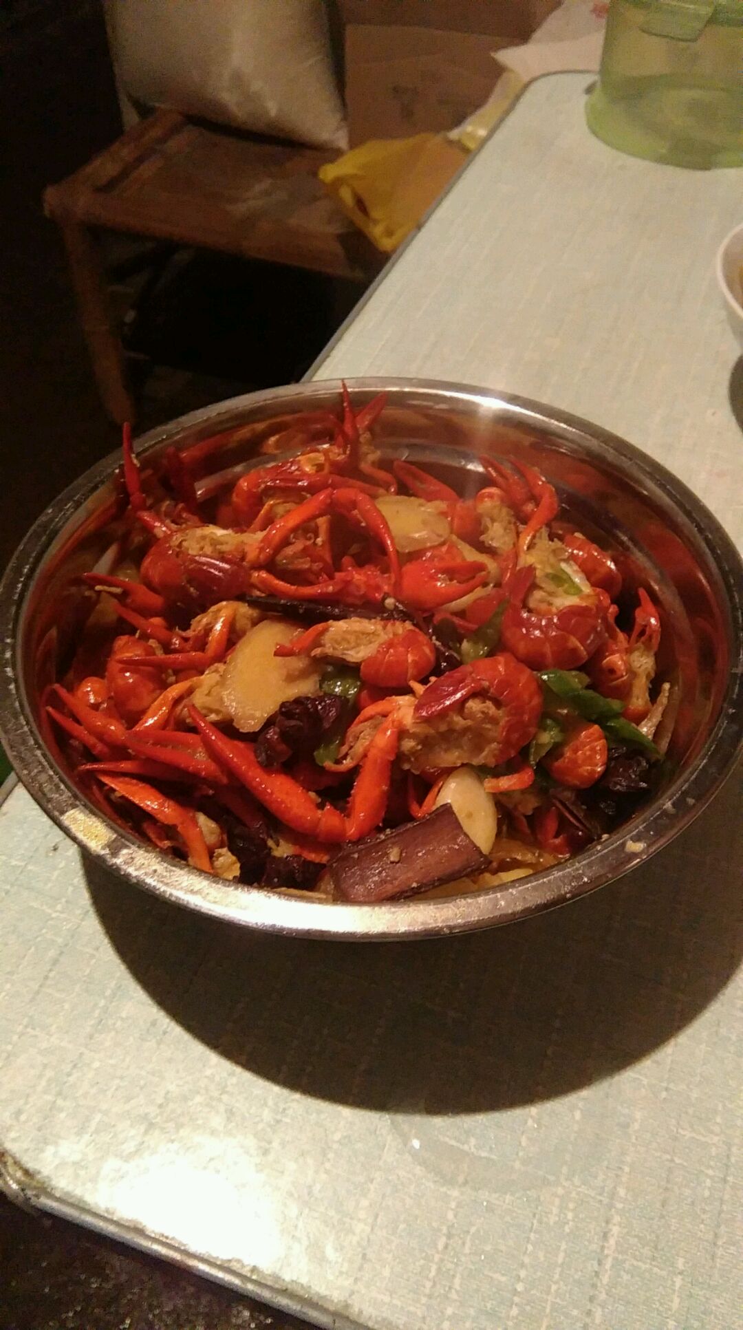 啤酒虾的做法图解1