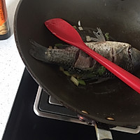 鲫鱼豆腐汤的做法图解6