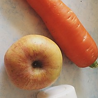 酸奶胡萝卜苹果汁【GOURMETmaxx西式破壁料理机版】的做法图解1