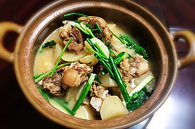 羊肉炖萝卜