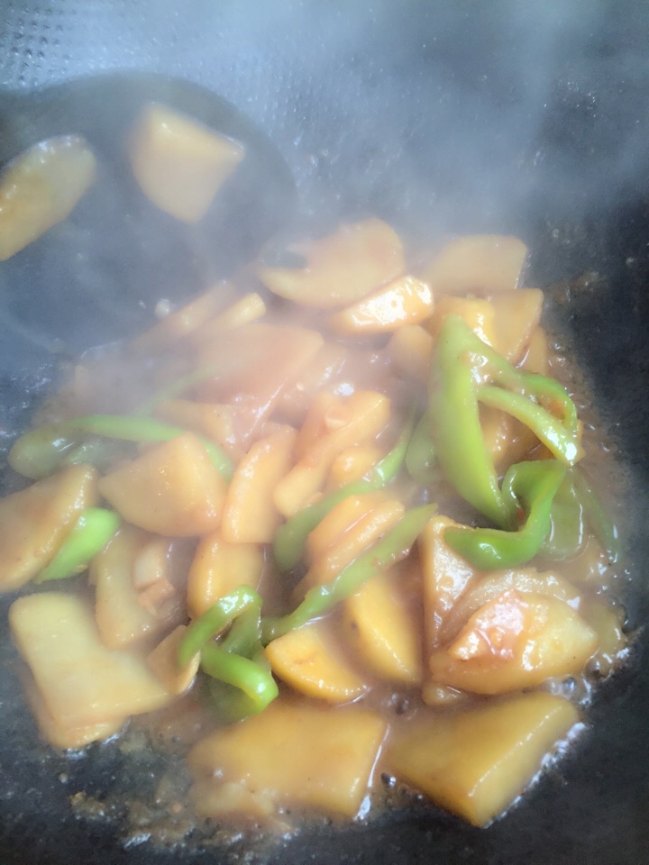 青椒炒土豆片的做法图解7