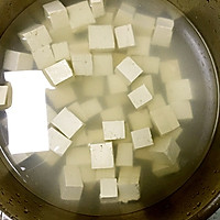 传统川菜麻婆豆腐的做法图解1