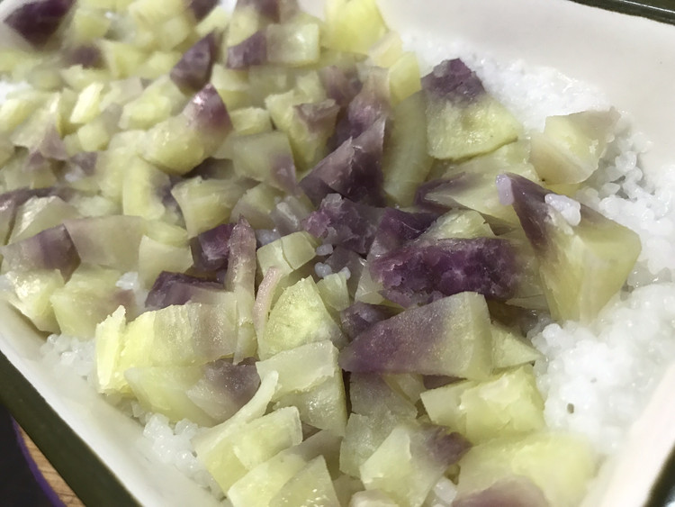 紫心薯蒸饭  十一月龄辅食的做法
