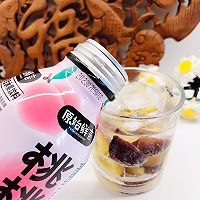 #玩心出道丨夏日DIY玩心潮饮挑战赛#咖啡桃李西打的做法图解2