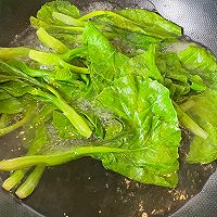 快手菜——白灼芥蓝的做法图解3