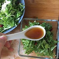 老醋花生拌苦菊的做法图解1