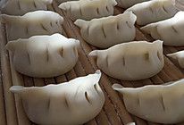 韭黄扇贝丁五花肉水饺的做法