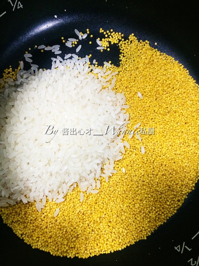 #金龙鱼外婆乡小榨菜籽油【私房蕃茄炒小米饭】的做法图解1