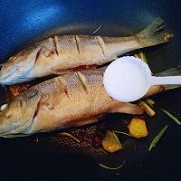 红烧小鲈鱼#每道菜都是一台食光机#的做法图解10