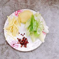 #少盐饮食 轻松生活#世界冠军也爱吃的油焖大虾的做法图解2