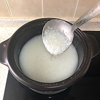 皮蛋瘦肉粥的做法图解7