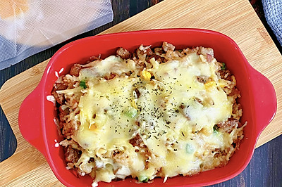 圣宝兰奶酪芝士焗牛排炒饭
