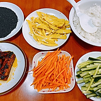 #美食视频挑战赛#鳗鱼紫菜包饭寿司卷，简单易做的做法图解9