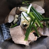 #秋天的第一条挪威青花鱼#红烧挪威青花鱼的做法图解2